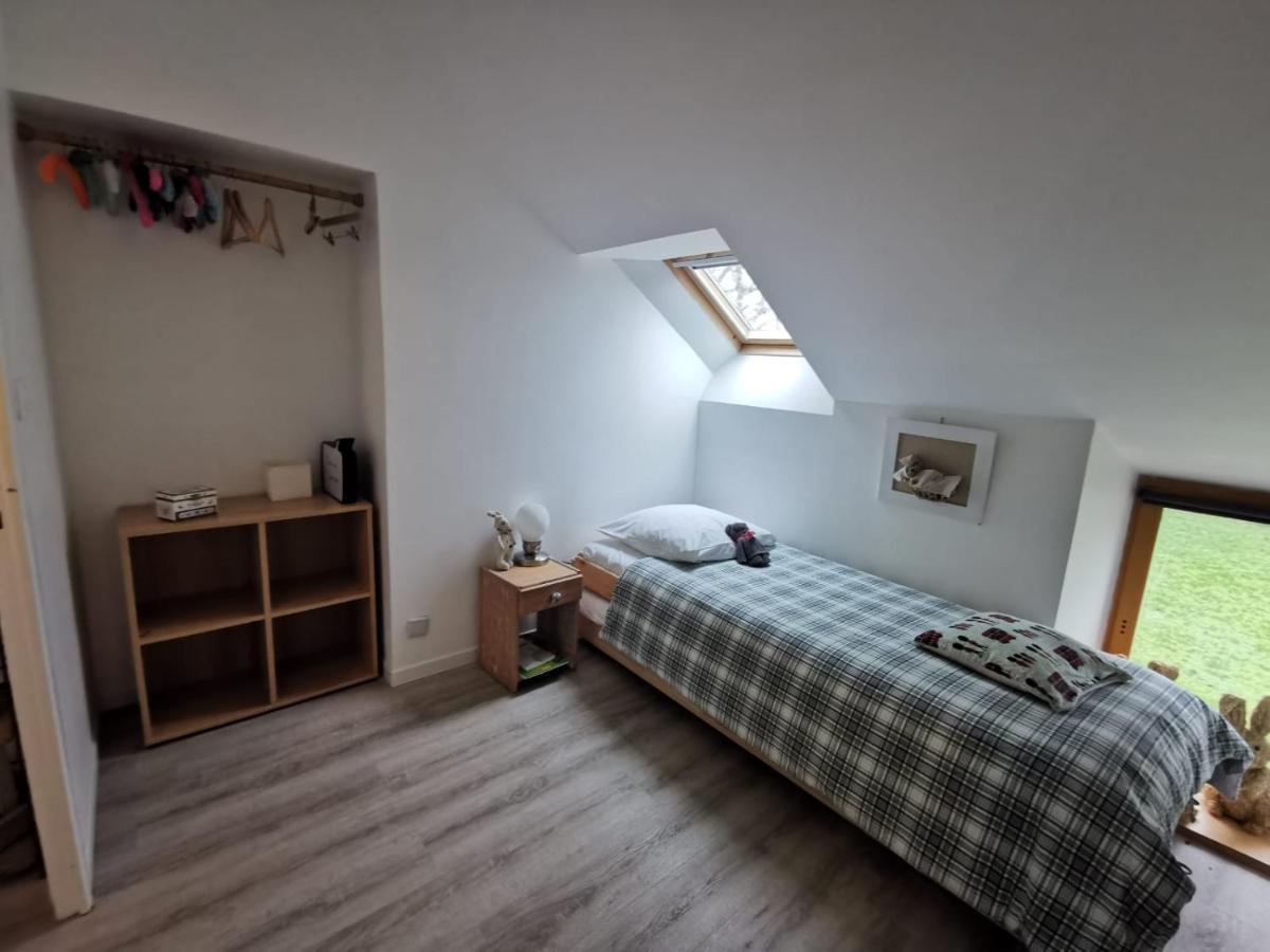 Les Chambres De Capucine Carcagny Екстериор снимка